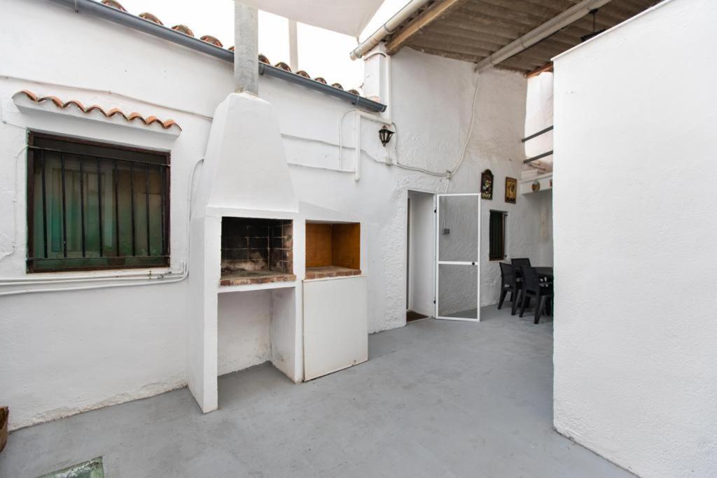 Casa Turistica Cunit Villa Bagian luar foto